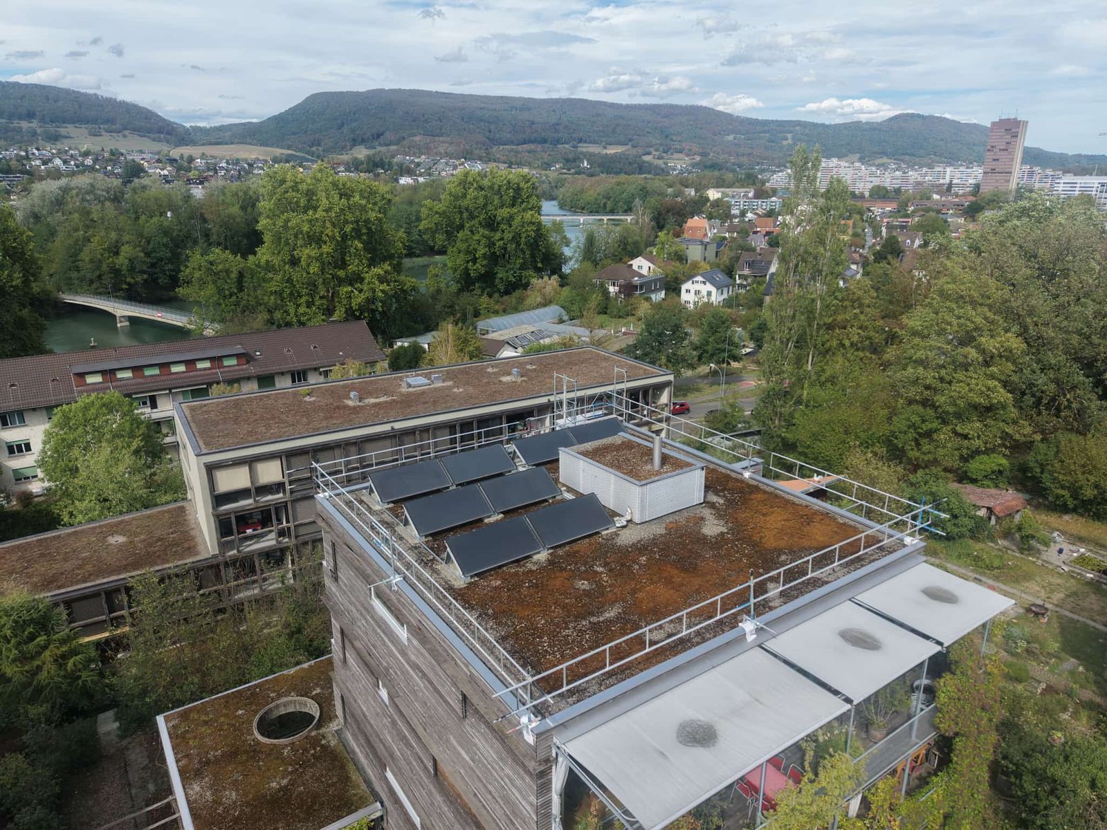 PV-Montage Aarau – Referenz der A.Schmid Gerüstbau GmbH