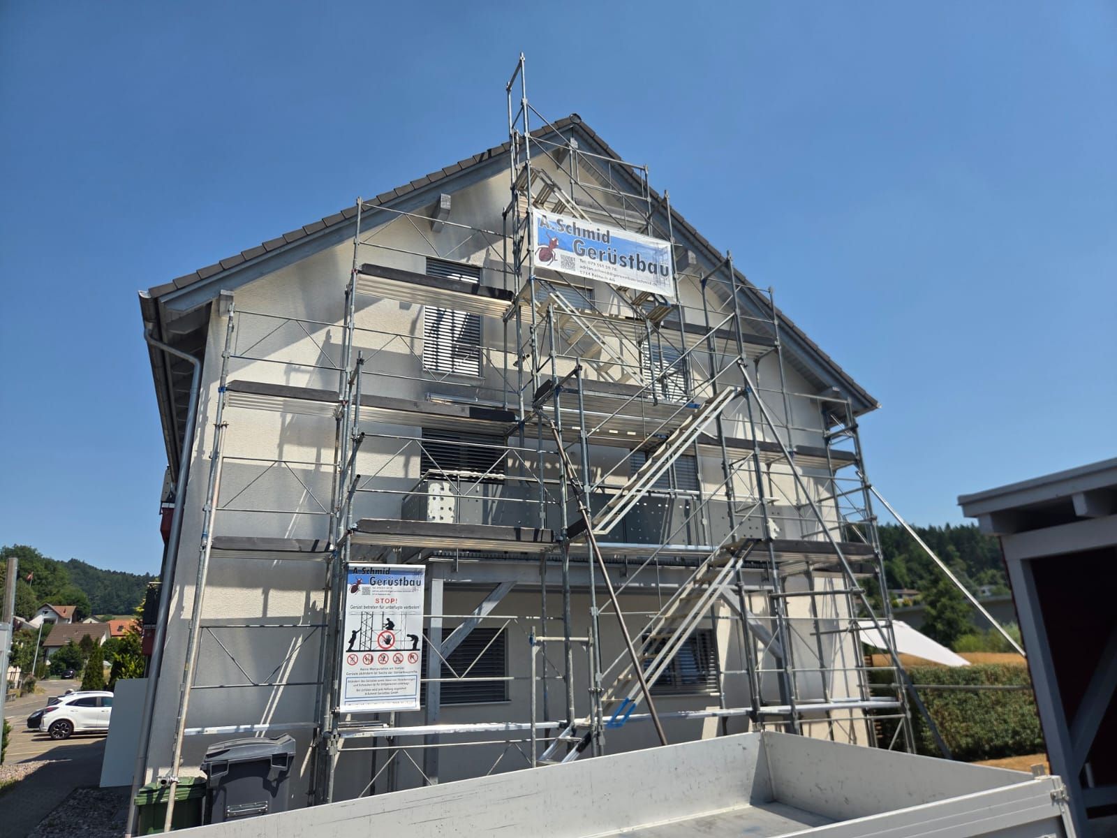 Malergerüst Oberkulm – Referenz der A.Schmid Gerüstbau GmbH